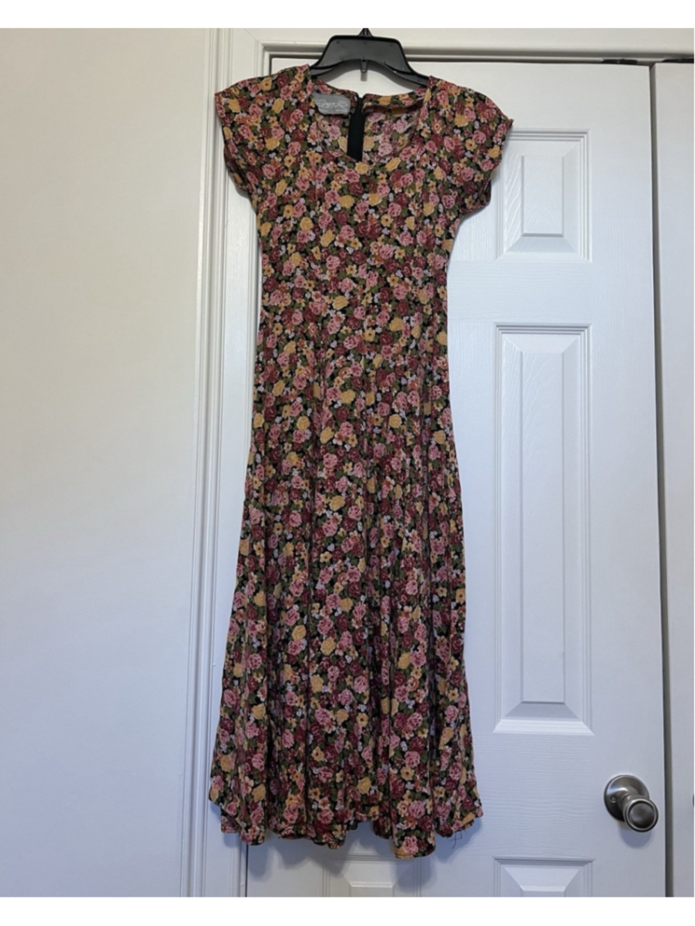 Vintage Women’s Floral V-Neck Short Sleeve Fit & Flare Midi XS cottagecore boho